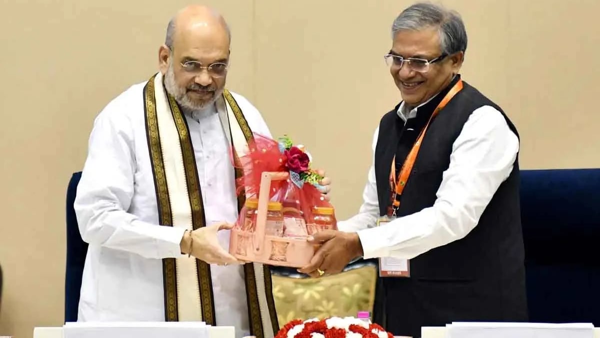 Election Commission Voter List Revision Begins for SIR States With Fresh Roll Checks: What Is the Point of Adding 13 Crore Deleted Voters After Assembly Polls?