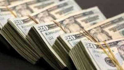US Dollar Falls for Fifth Straight Day as Tariff Tensions Trigger Global Market Selloff