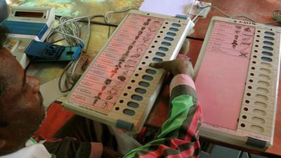 Supreme Court Refuses Center Adjournment Request Why Modi Employees and Election Commission Fear Investigation Into 2026 Polls
