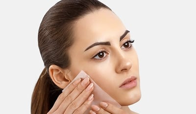 Worried about oily skin? Must try these home remedies.