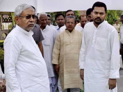 Nitish Kumar’s Son’s Political Entry Sparks Speculation, Rumors Swirl in Bihar